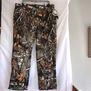 Under Armour RealTree Cold Gear Pants NWT